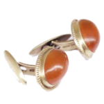 Янтарные запонки