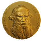 Памятная настольная медаль 50 лет со дня смерти Л.Н.Толстого