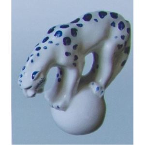 Статуэтка Леопард на шаре