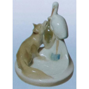 Статуэтка "Лиса и журавль" (И. А. Крылов)