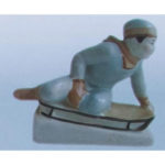 Статуетка Хлопчик на санчатах