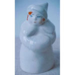 Статуетка Дитина в зимовому одязі (із серії "Бовдури")