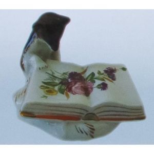 Статуэтка Мишка с книгой