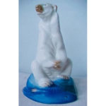 Статуетка Білий ведмідь з рибою