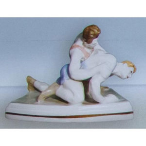 Статуэтка "Борцы"