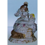 Статуетка Сестри перед балом