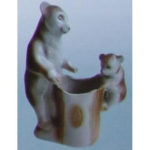 Статуетка Олівець "Ведмідь біля вулика"