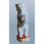 Статуетка Ведмідь з квітами.