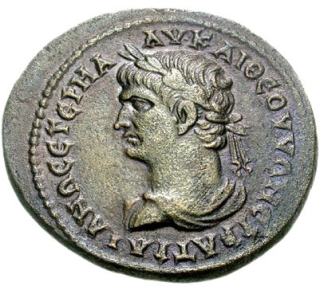 Медная монета AE 32 древнего Рима