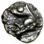 Медная монета Тригемитартеморий Древней Греции