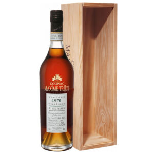 Коньяк Maxime Trijol Fins Bois AOC, 48 лет, 0.7 л.