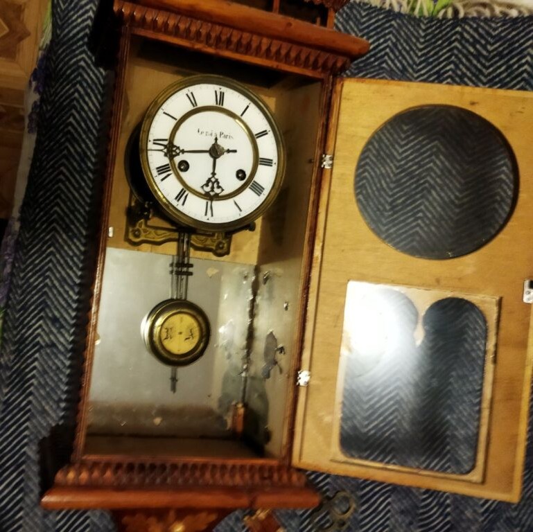 антикварные часы